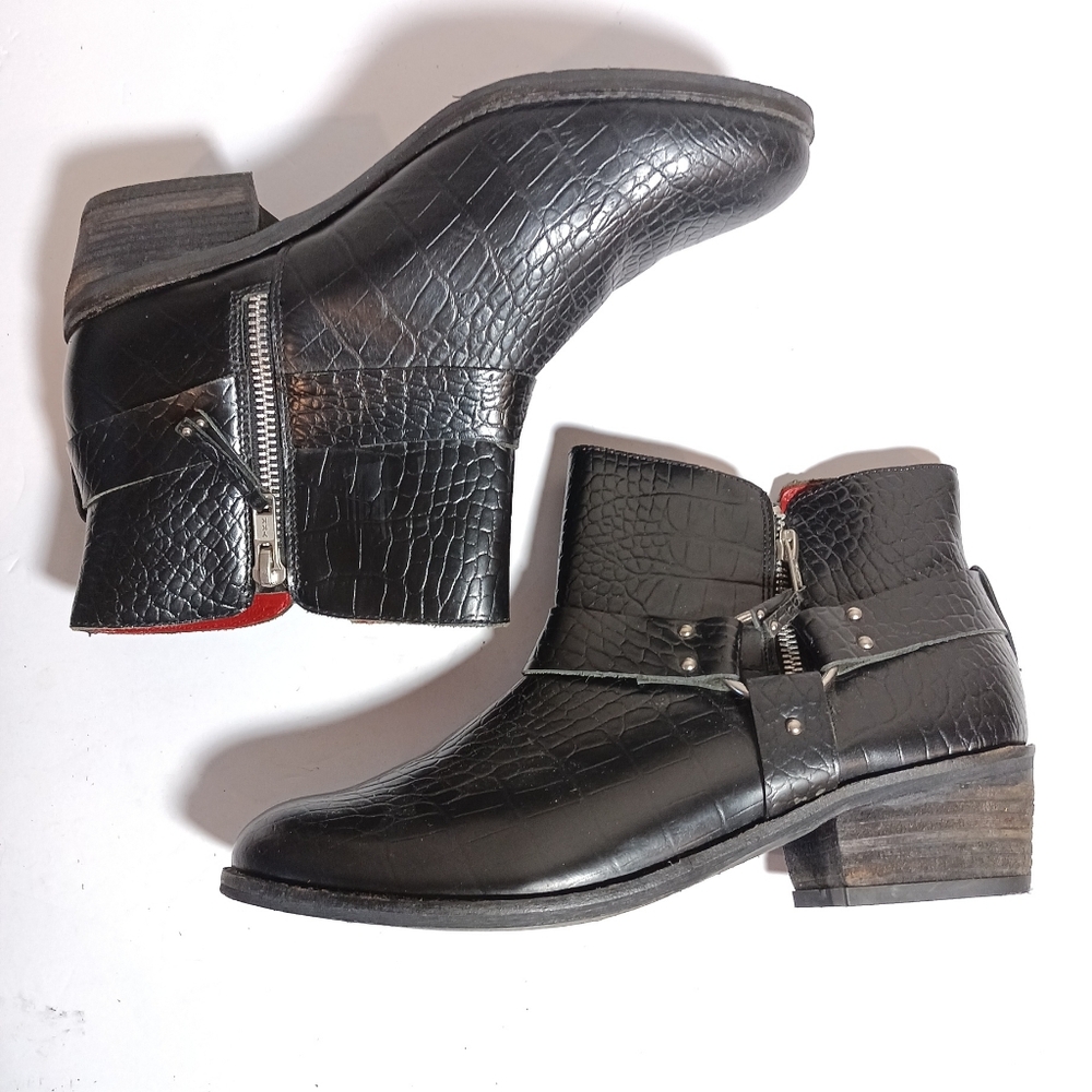 Matisse Embossed Harness Black Leather Moto Biker Boots Size 7